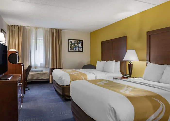 Quality Inn & Suites Zanesville City Center